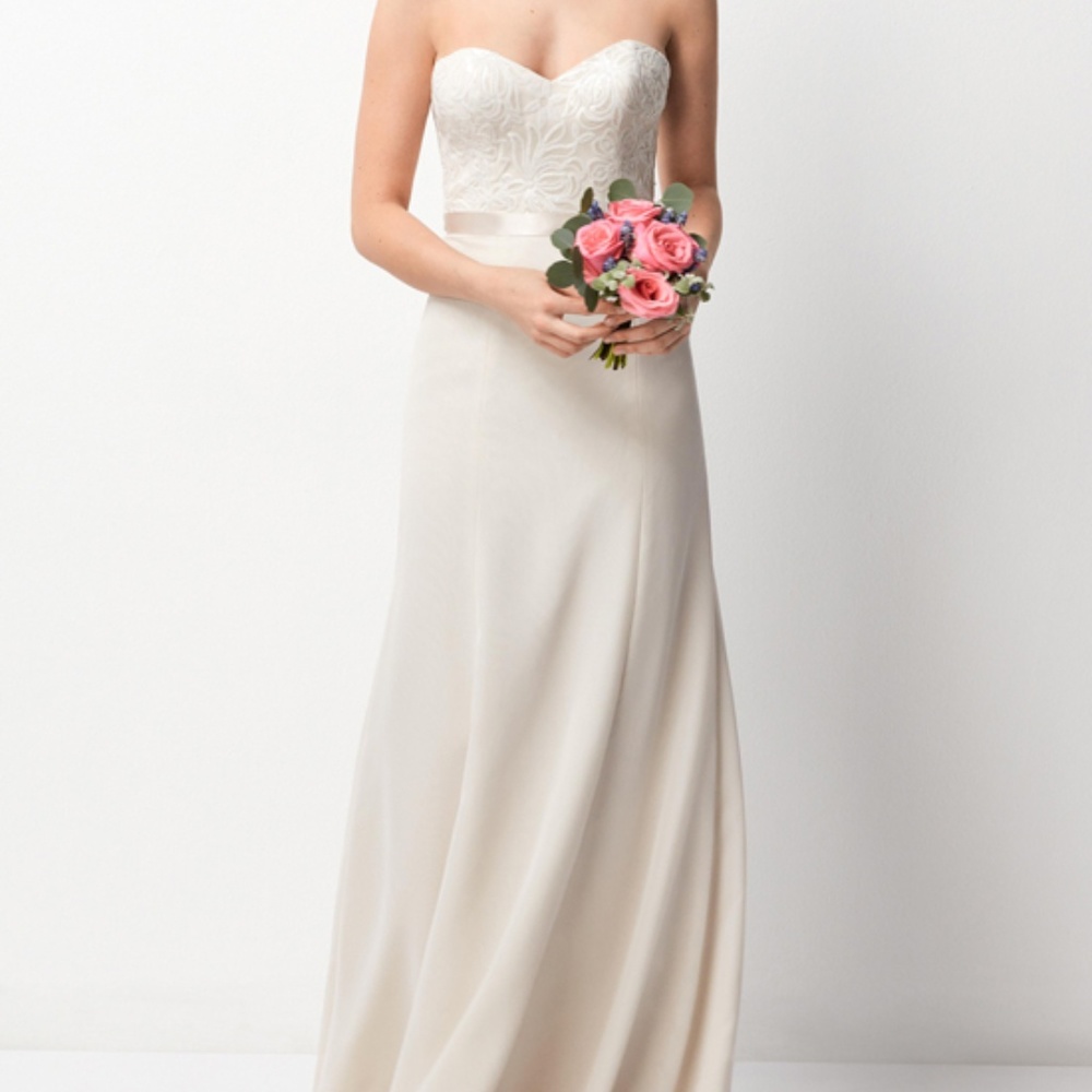 Wtoo beaded bodice strapless gown